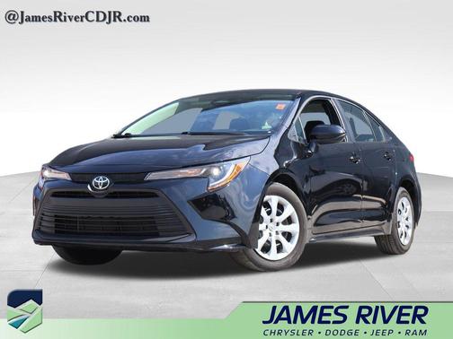 Midnight Black Metallic 2026 Toyota Corolla LE