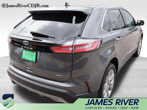 Carbonized Gray Metallic 2024 Ford Edge Titanium
