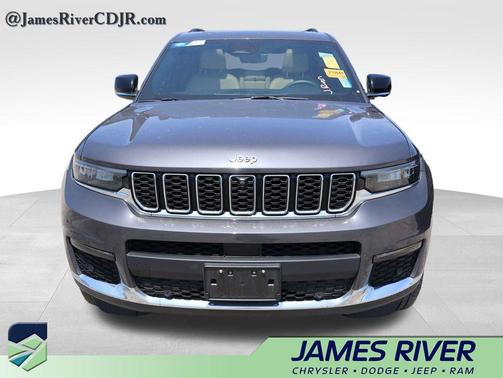 Baltic Gray Metallic Clearcoat 2023 Jeep Grand Cherokee L Limited