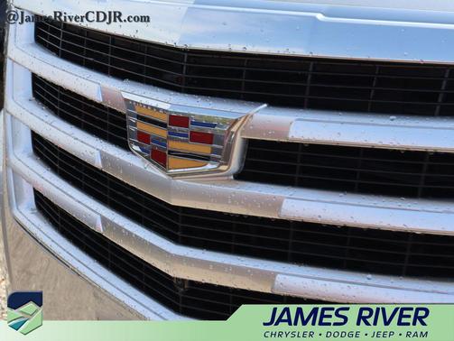 Radiant Silver Metallic 2016 Cadillac Escalade ESV Luxury