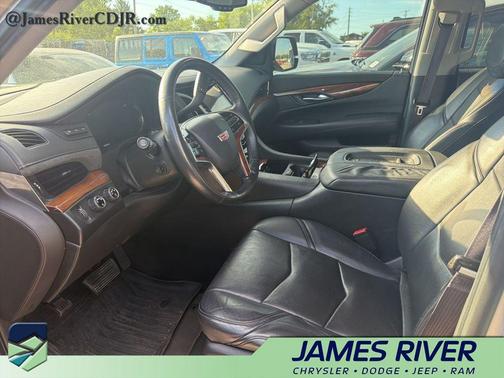 Radiant Silver Metallic 2016 Cadillac Escalade ESV Luxury
