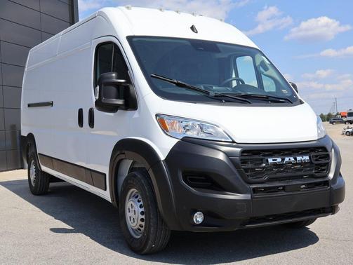 2025 RAM ProMaster 2500 Tradesman