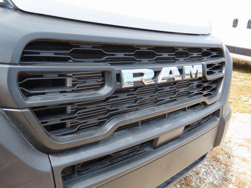 2025 RAM ProMaster 2500 Tradesman