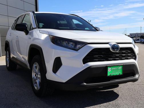 2021 Toyota RAV4 Hybrid LE
