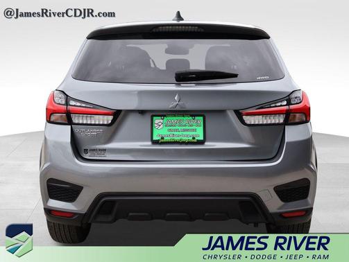 Alloy Silver Metallic 2025 Mitsubishi Outlander Sport 2.0 ES