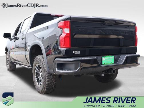 Black 2023 Chevrolet Silverado 1500 ZR2