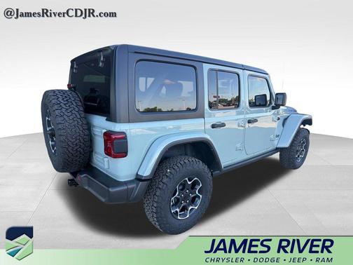 Earl Clearcoat 2023 Jeep Wrangler 4xe Rubicon