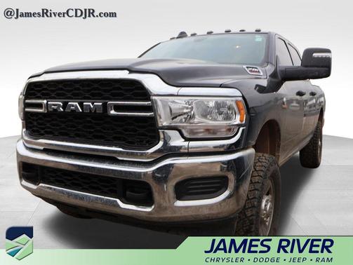 2024 RAM 2500 Tradesman Crew Cab 4x4 6'4' Box