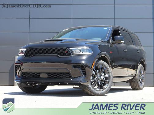 DB Black Crystal Clearcoat 2026 Dodge Durango GT Plus