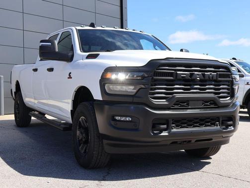 2026 RAM 3500 Tradesman Crew Cab 4x4 8' Box