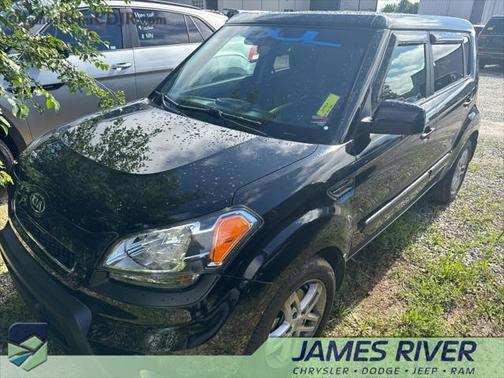 2011 Kia Soul +