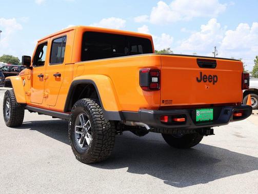 2025 Jeep Gladiator Mojave
