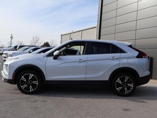 2024 Mitsubishi Eclipse Cross SE