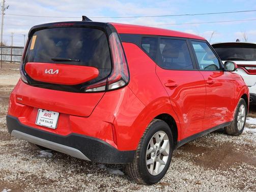2024 Kia Soul LX