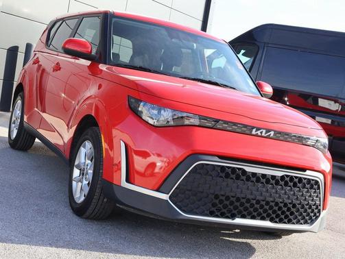 2024 Kia Soul LX