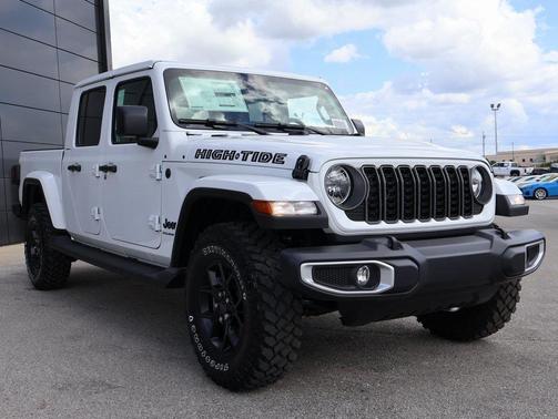 2025 Jeep Gladiator Sport