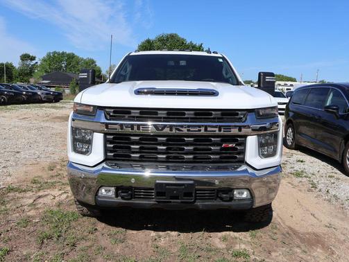 Summit White 2020 Chevrolet Silverado 2500 LT