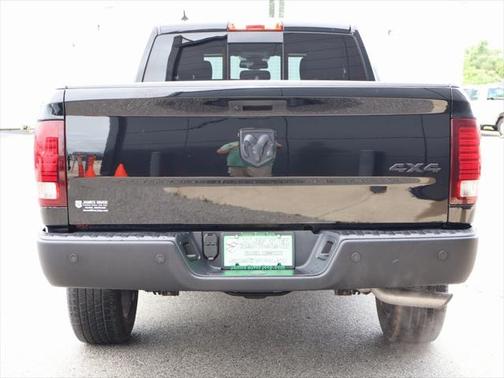 2022 RAM 1500 Classic Warlock Quad Cab 4x4 6'4' Box