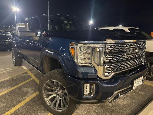 2023 GMC Sierra 2500 Denali