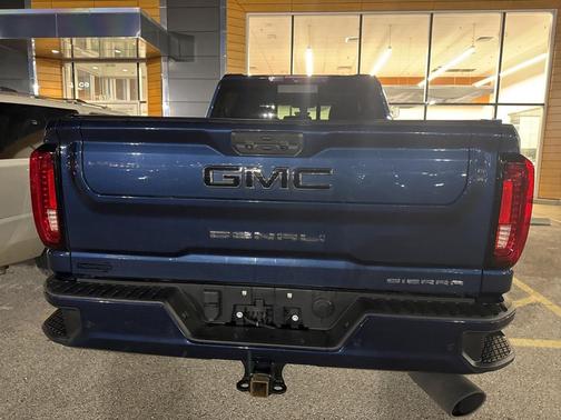 2023 GMC Sierra 2500 Denali