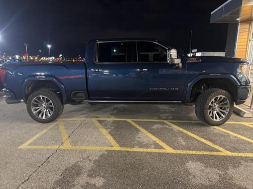 2023 GMC Sierra 2500 Denali