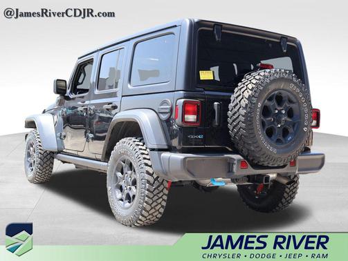 Black Clearcoat 2023 Jeep Wrangler 4xe Willys