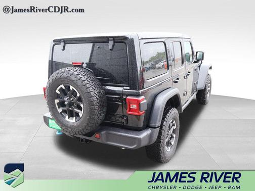 Black Clearcoat 2025 Jeep Wrangler 4xe Rubicon