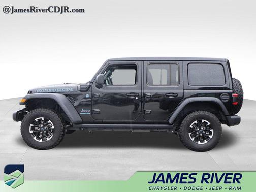 Black Clearcoat 2025 Jeep Wrangler 4xe Rubicon
