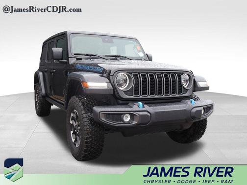 Black Clearcoat 2025 Jeep Wrangler 4xe Rubicon
