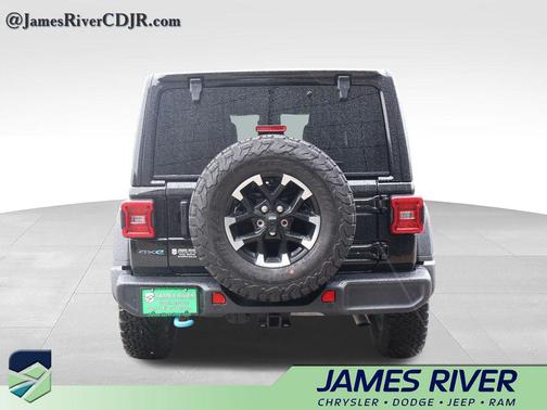 Black Clearcoat 2025 Jeep Wrangler 4xe Rubicon