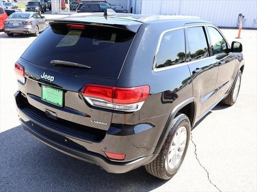 2021 Jeep Grand Cherokee Laredo