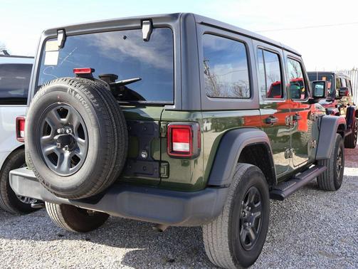 2021 Jeep Wrangler Unlimited Sport