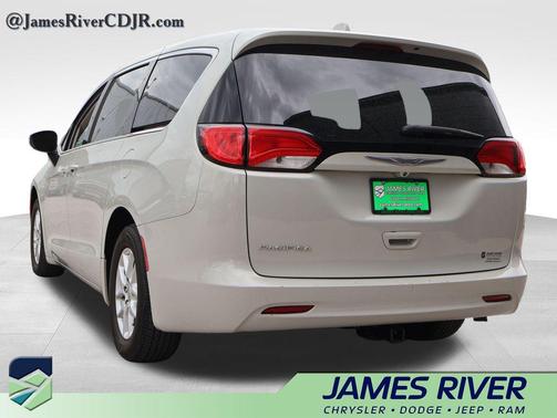 2017 Chrysler Pacifica LX