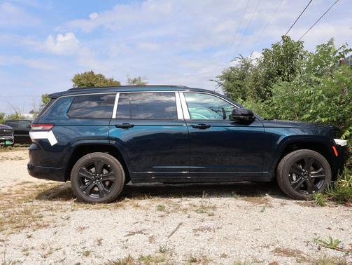Fathom Blue Pearlcoat 2027 Jeep Grand Cherokee L Limited