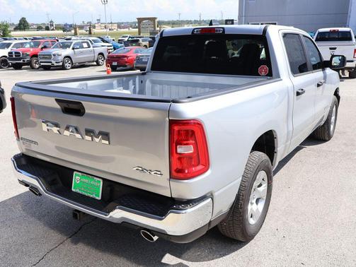 Silver Zynith 2026 RAM 1500 Big Horn/Lone Star