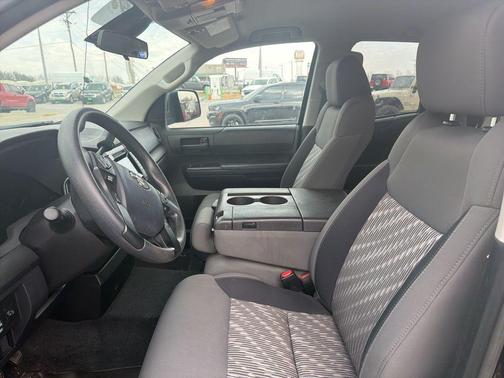 2019 Toyota Tundra SR