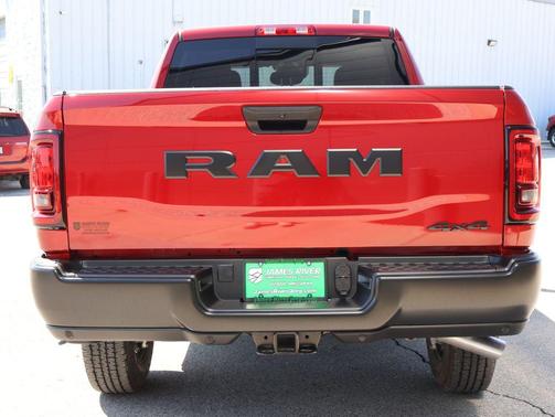 Molten Red Pearlcoat 2026 RAM 2500 Tradesman Crew Cab 4x4 6'4' Box
