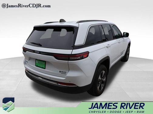Bright White Clearcoat 2024 Jeep Grand Cherokee 4xe Base