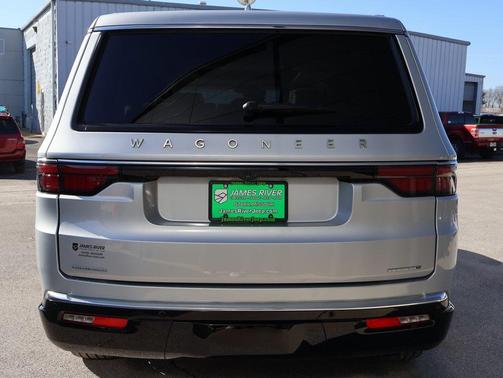 2023 Jeep Wagoneer Series III 4x4