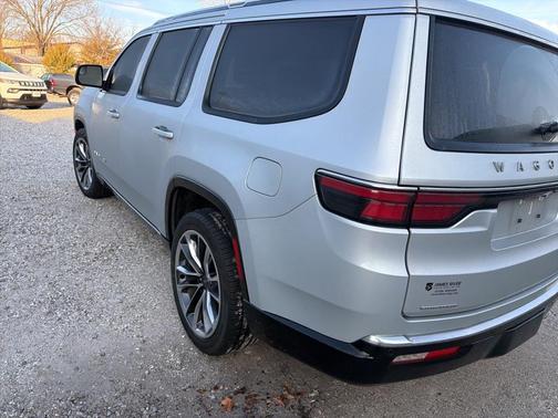 2023 Jeep Wagoneer Series III 4x4
