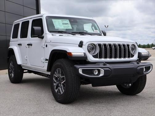 2025 Jeep Wrangler 4-Door Sahara 4x4