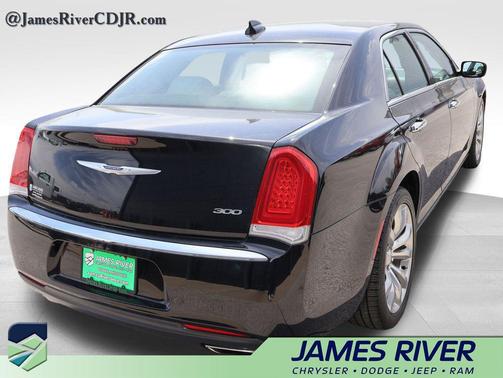 2019 Chrysler 300 Limited