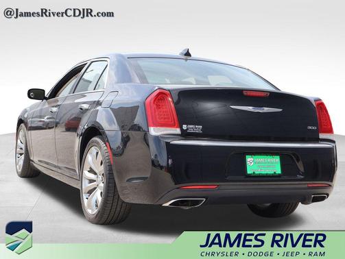 2019 Chrysler 300 Limited
