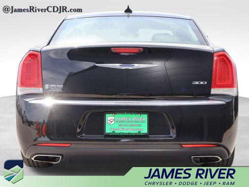 2019 Chrysler 300 Limited