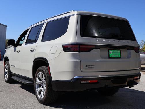 2022 Jeep Wagoneer Series I 4x4