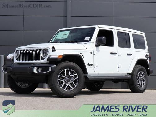 2025 Jeep Wrangler 4-Door Sahara 4x4