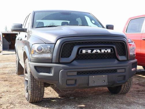 2024 RAM 1500 Classic Warlock Crew Cab 4x4 5'7' Box