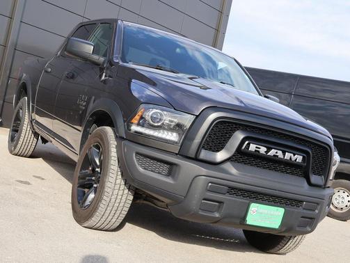 2024 RAM 1500 Classic Warlock Crew Cab 4x4 5'7' Box