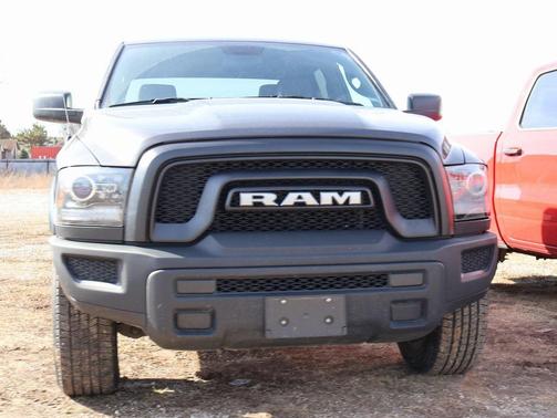 2024 RAM 1500 Classic Warlock Crew Cab 4x4 5'7' Box