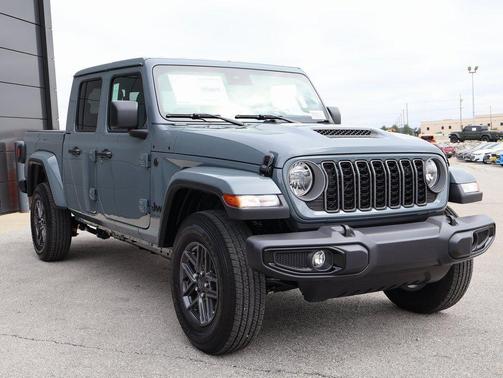 2025 Jeep Gladiator Sport S